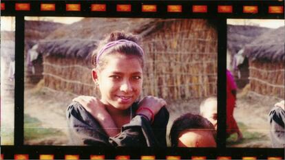 Una de las niñas que aparecen en el documental.