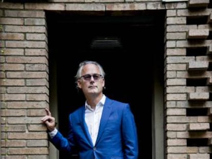 El novelista Amor Towles, en Barcelona el pasado septiembre.