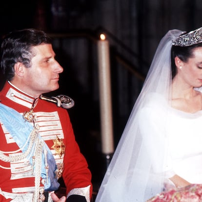 Matilde Solís luciendo la tiara "la rusa" el día de su boda con Carlos Fitz-James Stuart