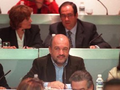 Imagen del comité federal celebrado tras la derrota de 2000.