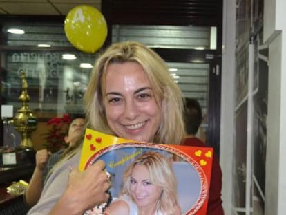 Sonia Castedo, en su fiesta de cumpleaños celebrada el lunes pasado. La fotografía la subió a su Facebook, donde anunció también su dimisión.