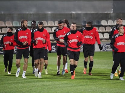 Los jugadores del Reus durante un entrenamiento.