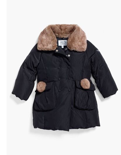 Abrigo de Armani Junior. (299 euros).