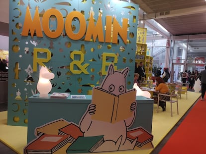 El estand de los Mumin en la feria de Bolonia.