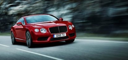 BENTLEY GT V8. Nuevo modelo GT V8, con una versión descapotable, el GTC