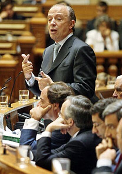 El primer ministro portugués, Pedro Santana Lopes, el pasado martes.