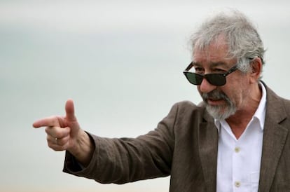El actor José Sacristán posa tras presentar la película 'El muerto y ser feliz', de Javier Rebollo.