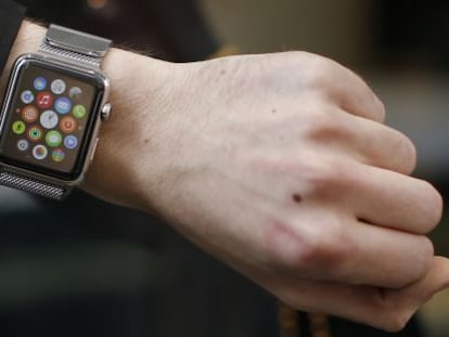 Un Apple Watch, comprado hoy en Par&iacute;s. 