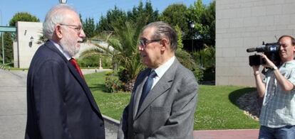 Carlos Berzosa y Juan Velarde