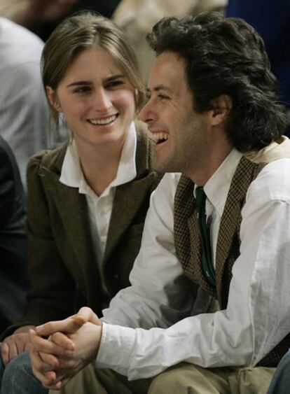 Lauren Bush y David Lauren, en un partido de los Nicks