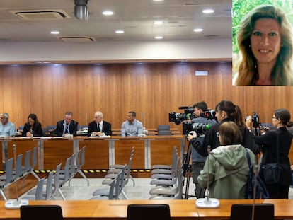 Imagen del juicio por el asesinato de Lucia Garrido en Málaga en la que se puede ver a los dos acusados: a la izquierda, a su expareja, Manuel Alonso, presunto colaborador necesario del crimen; y a la derecha, Ángel Vaello, presunto autor material.