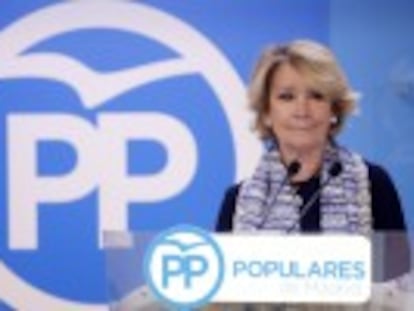 La presidenta del PP de Madrid deja el cargo.  Ni Podemos dice que sea la culpable, pero sí soy la responsable política , afirma