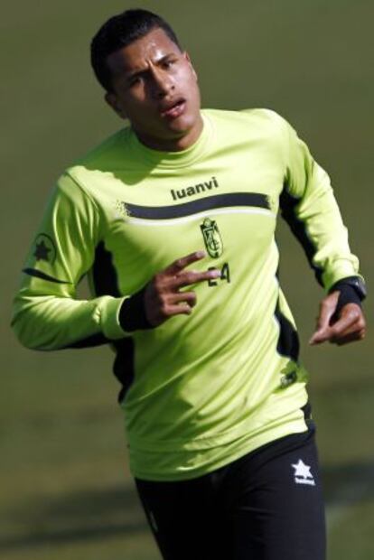 Jeison Murillo, en un entrenamiento con el Granada