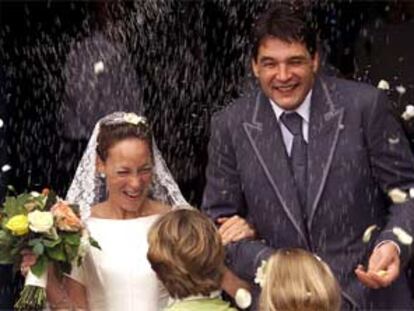Margarita de Borbón Parma y su marido, Edwin de Roy van Zuydewijn, el día de su boda.