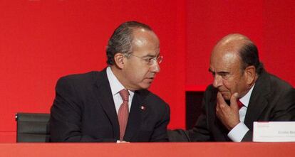 Emilio Bot&iacute;n y Felipe Calder&oacute;n, en Guadalajara (M&eacute;xico) en 2010.