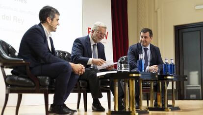 Ferran Centelles, Rafael del Rey y Josep Roca, durante la presentación de Barcelona Wine Week.