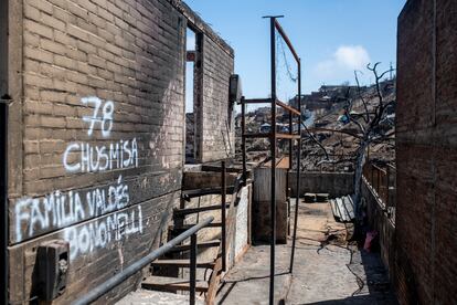 Restos estructurales de una casa en la población El Olivar.