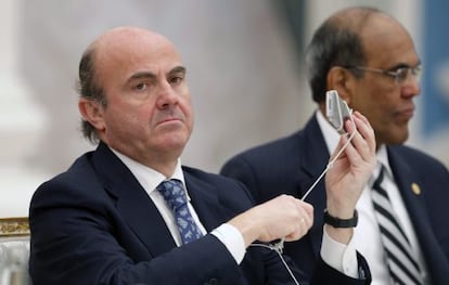 El ministro Guindos, en la reuni&oacute;n del G20 de Mosc&uacute;.