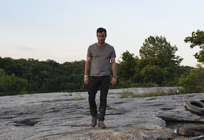 Justin Theroux en 'The Leftovers', donde aparecían penes, pero ninguno era el suyo. Los protagonistas y actores reconocidos, en su gran mayoría, siguen sin ser los que lo muestran todo.