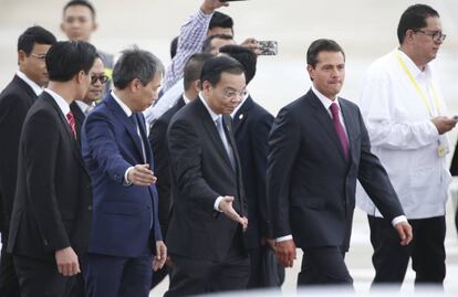 Pe&ntilde;a Nieto a su llegada a la Cumbre de Vietnam