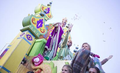 Un momento de la cabalgata de Reyes en Sevilla del año pasado.