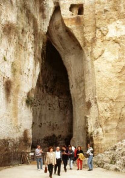 Caverna llamada Oreja de Dionisio.