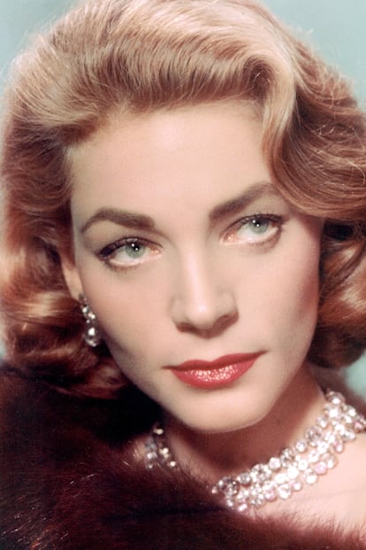 Harás de tu mirada una seña de identidad


Tal día como hoy Lauren Bacall nació en El Bronx (Nueva York). Ladear sus profundos ojos claros mientras rodaba Tener y no tener (1944) convirtió a esta joven en un icono de Hollywood.