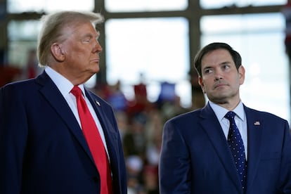 Donald Trump y Marco Rubio durante un acto de campaña en Raleigh (Carolina del Norte), el 4 de noviembre.