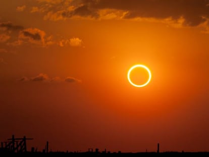 Eclipse solar anular do Novo México