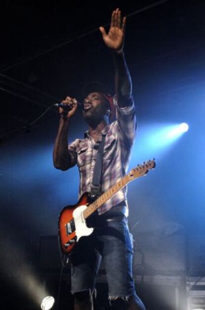 Kele Okereke of Bloc Party en el Rock City in Nottingham.