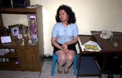 La juez Jasmin Barrios, en su domicilio de Ciudad de Guatemala donde fue atacada.