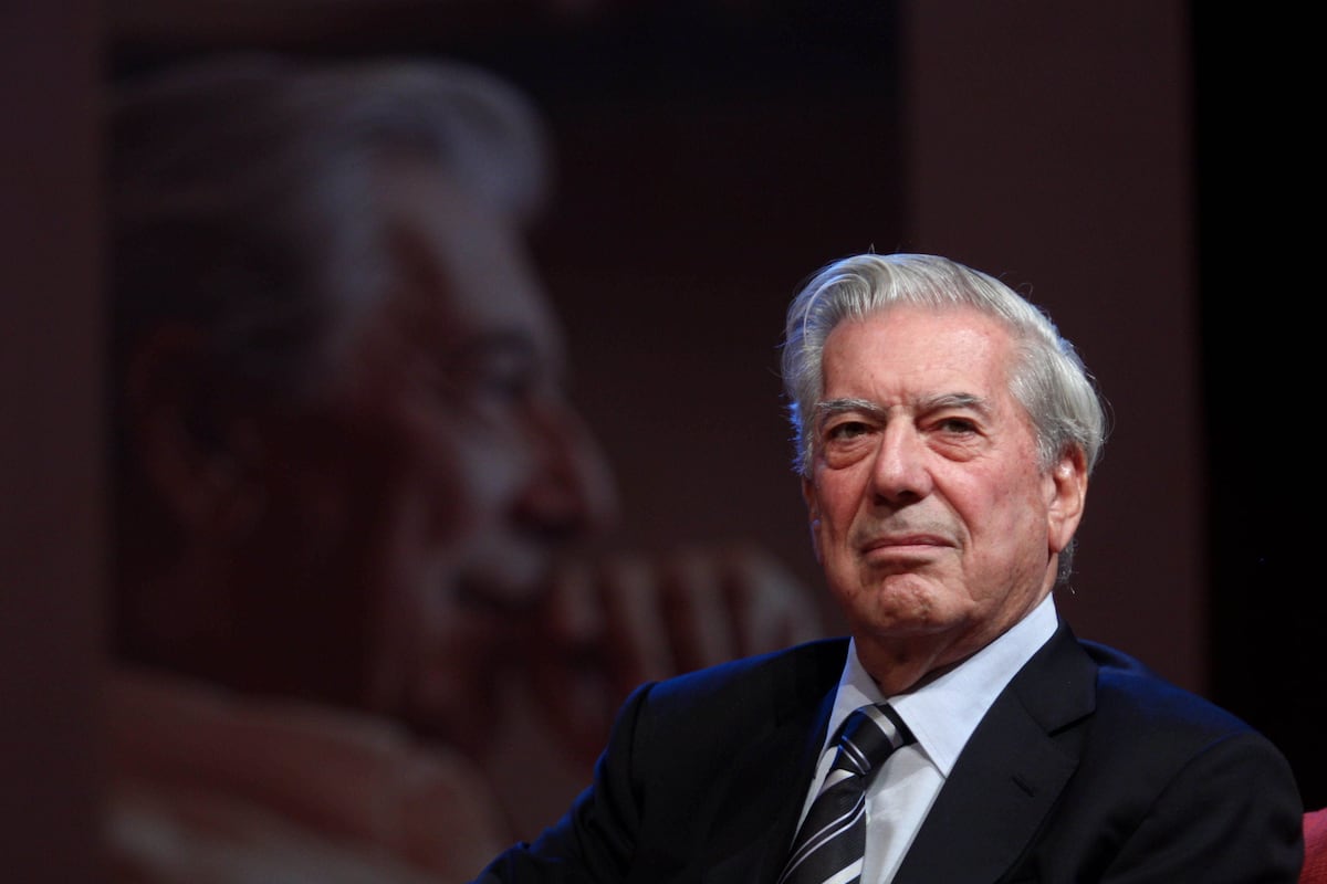Mario Vargas Llosa muere a los 89 años: un legado literario que trasciende la polémica