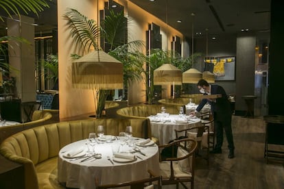 El restaurante China Crown, en Madrid) 