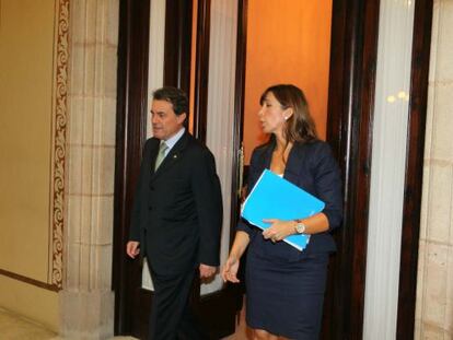 Artur Mas (CiU) y Alicia Sánchez Camacho (PP) a su llegada a la sesión matinal de control en el Parlament.