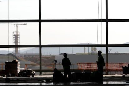 Obras del Aeropuerto de Ciudad Real, en 2007.