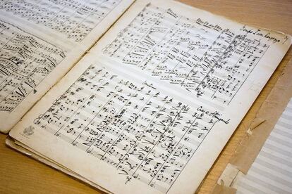 Páginas de ‘Folk Songs from Somerset’, una de las partiduras de Holst halladas en Nueva Zelanda.