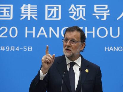 Rajoy durante la rueda de prensa en China en la que resumió su estrategia con la palabra "perseverar".