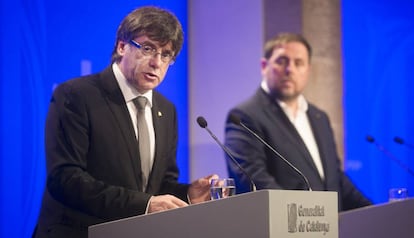 Carles Puigdemont i Oriol Junqueres expliquen els canvis a l&#039;Executiu.