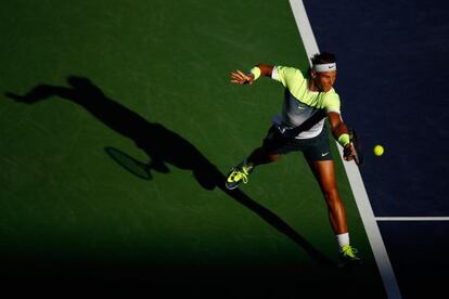 Nadal, durante un partido por parejas junto a Carreno en Indian Wells