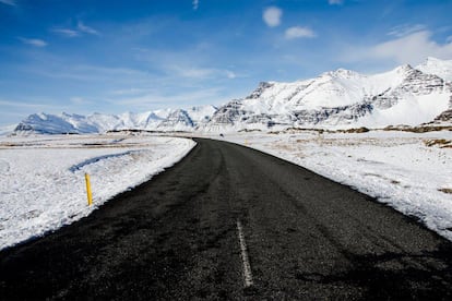 La industria del turismo en Islandia creó uno de cada tres lugares de trabajo y generó más de 3.000 millones de euros sólo en 2016.