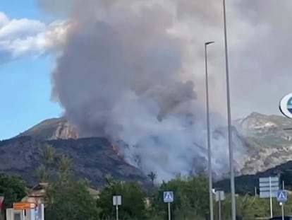 Declarado un incendio en la zona de la Casella de Alzira (Valencia)
CEDIDA EUROPA PRESS
14/04/2023