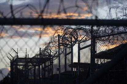 A prisão norte-americana na base militar de Guantánamo.