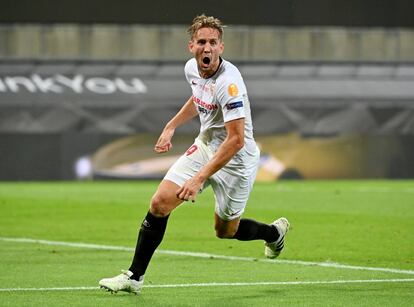 Luuk de Jong celeba su segundo gol. 