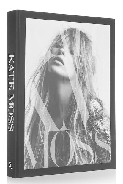 Kate Moss: 'Kate: The Kate Moss Book' (Rizzoli, 60 euros)

Una retrospectiva personal de la trayectoria de Kate Moss y de cómo pasó a ser 'una chica con potencial' a convertirse en una de las modelos más icónicas de la moda actual. El libro fue publicado con 8 portadas distintas de 8 fotos de Moss tomadas por Mario Testino, Juergen Teller, Inez & Vinoodh o David Sims, entre otros.