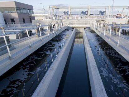 Planta de tratamiento de aguas en El Prat de Llobregat.