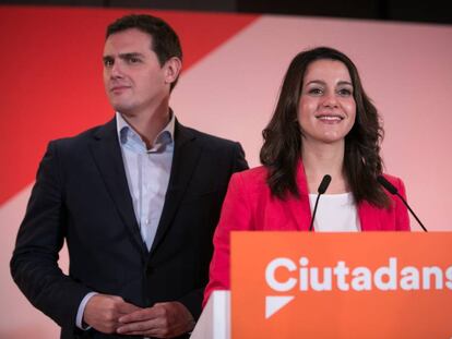 Albert Rivera junto a Inés Arrimadas día despues de ganar las elecciones catalanas.