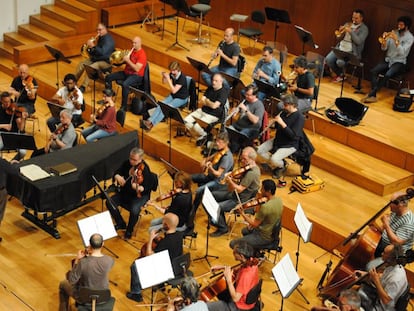 Ensayo de la Orquesta Ciudad de Granada, en el Auditorio Manuel de Falla.