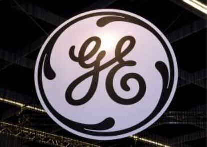 Fotografía de archivo que muestra el logo de General Electric. EFE/Archivo