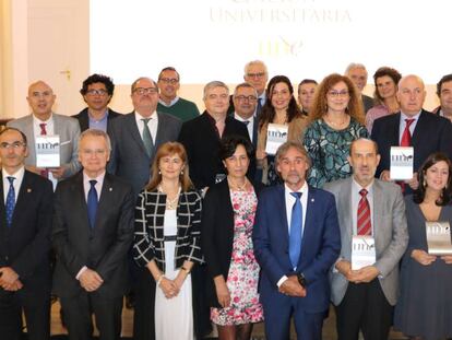 Editores de la UNE y premiados este jueves en Madrid. 