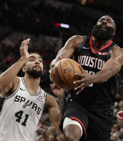 Harden y Lyles.